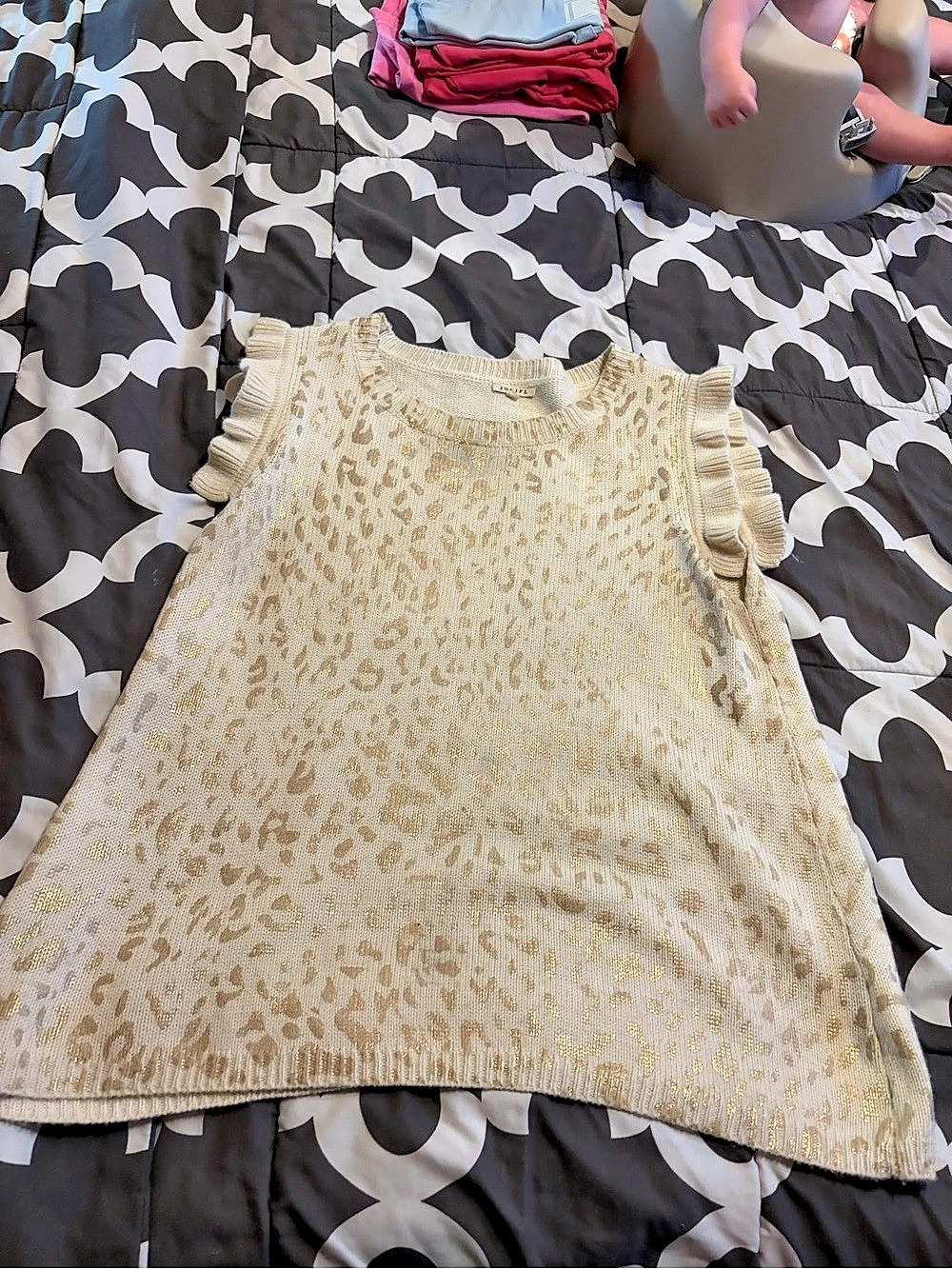 JODIFL Animal Print Ruffle Sweater Vest Size Medium